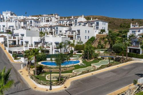 Luxury Penthouse With Sea View in Paraiso Pueblo