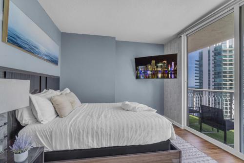 City-View Retreat in Brickell 2BR and Free Parking photo 12
