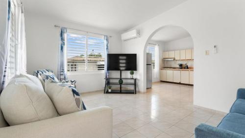 Η κουζίνα ή μικρή κουζίνα στο El Rinconcito 3 bdr house a 5 min drive from the beach