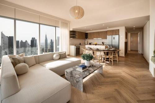 Seraya Residence 12 - 3BDR - Hot Tub on patio with Burj view