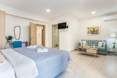 Gallery Art Apartment Chania Crete