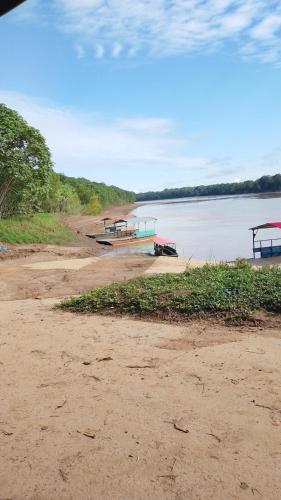 Landskap semula jadi dekat dengan penginapan & sarapan