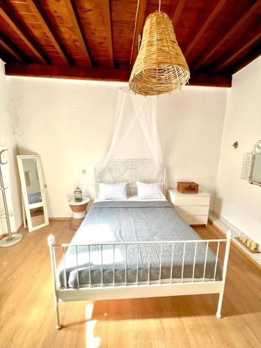 Rafaela suite old town