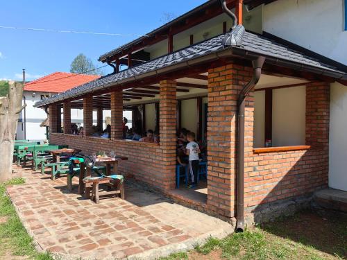 B&Bが所在する建物