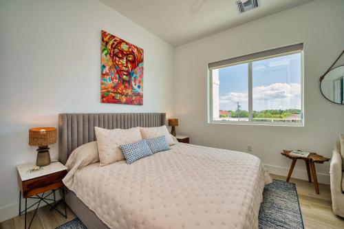 Ένα ή περισσότερα κρεβάτια σε δωμάτιο στο Sunset Point - Elegance Redefined