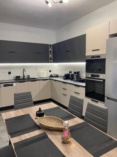 Η κουζίνα ή μικρή κουζίνα στο Elysia apartments - Skala Eressos