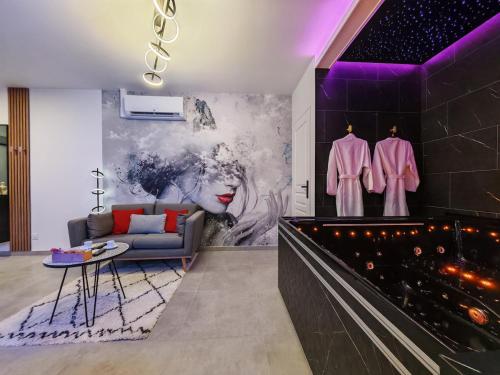 Χώρος καθιστικού στο - Aux Bulles 2 - Suite & SPA - By Skyline Résidence