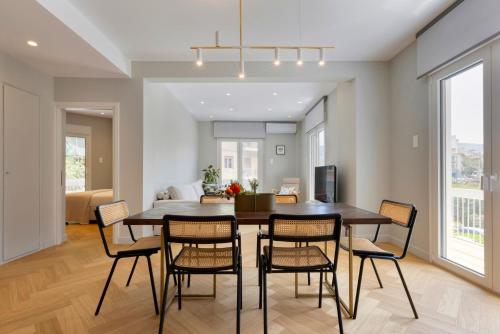 Spacious Athenian escape, Koukaki