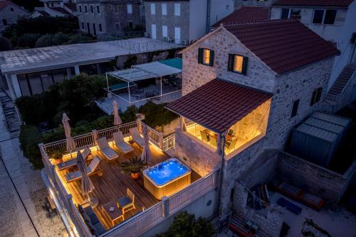 Seafront Villa Denis