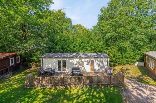 ErmにあるChalet Ermerstrandの庭中小屋