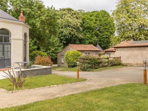 Foto Gîte de Charme avec Jardin Privé près de Nantes, Accès Facile, Équipé Tout Confort - FR-1-306-812 1