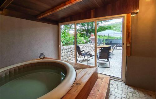 Fotografie z fotogalerie ubytování Pet Friendly Home In Krizisce v destinaci Križišće