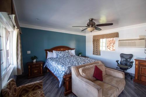 Ένα ή περισσότερα κρεβάτια σε δωμάτιο στο Viking Motel-Ventura