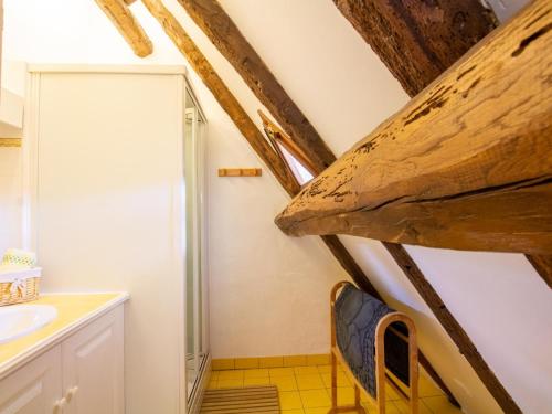 Un baño de Maison typique du Périgord avec jardin clos, proche de Sarlat et activités familiales - FR-1-616-98