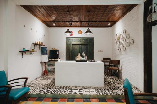 Χώρος καθιστικού στο Omah Djagan Yogyakarta