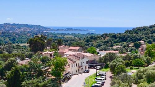 Photo de la galerie de l'établissement Villa proche Ajaccio et mer exclusive 2 à 10 voyageurs, à Bastelicaccia