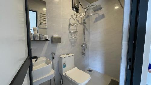 Koupelna v ubytování Grande Maldives Inn