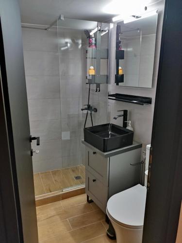 Renovated appartment, near Metro