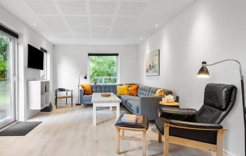 Χώρος καθιστικού στο Gorgeous Home In Hurup Thy With Wifi