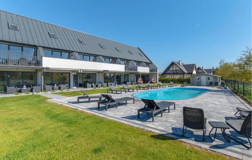 Pet Friendly Apartment In Nowecin With Sauna