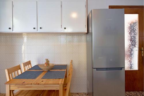 Kuchyň nebo kuchyňský kout v ubytování Plaka House