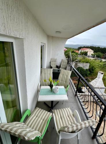 Apartmani More Krk
