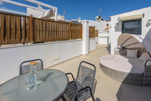 Penthouse Old Town Estepona photo 2