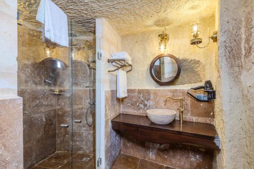 Koupelna v ubytování ARIEN CAVE Hotel