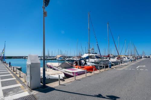 Benalmadena Puerto Marina Apartment