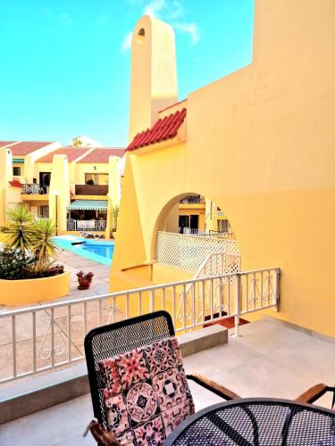 SUNNY POOL PATIO - 2 bedrooms 2 baths