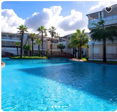 Bazén v ubytování Appartement au Bord de la Mer nebo v jeho okolí