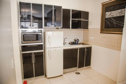 Dapur atau dapur kecil di أورانس العالمية - Orans Suites