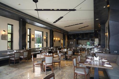 Restaurace v ubytování Enrise By Sayaji Ahmednagar