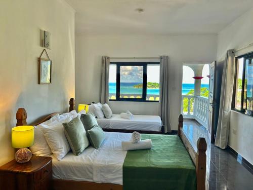 Villea Frangipani Top floor 2 bedroom Apartment