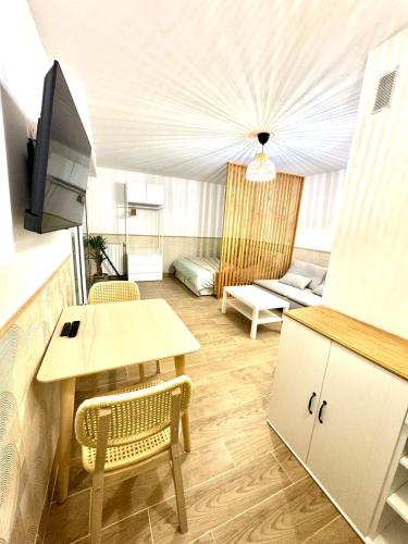 Studio Calme proche Gare Menton Garavan