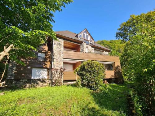 Charmant Chalet Montagne avec Parking, Proche Navettes - FR-1-812-111