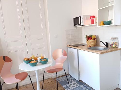 Photo de la galerie de l'établissement Le nid douillet - lit double - 10min à pied centre, à Amiens