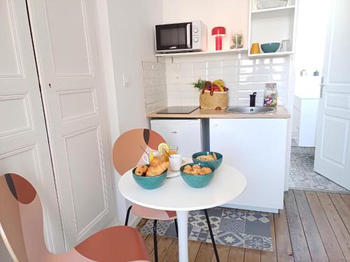 Photo de la galerie de l'établissement Le nid douillet - lit double - 10min à pied centre, à Amiens