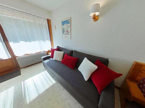 Appart. 2 pièces, 6 couchages, terrasse, garage, Le Grand-Bornand - FR-1-241-27