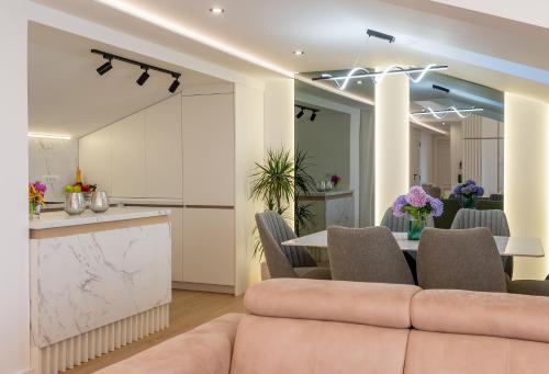 Χώρος καθιστικού στο Luxury Apartments Ivanovic