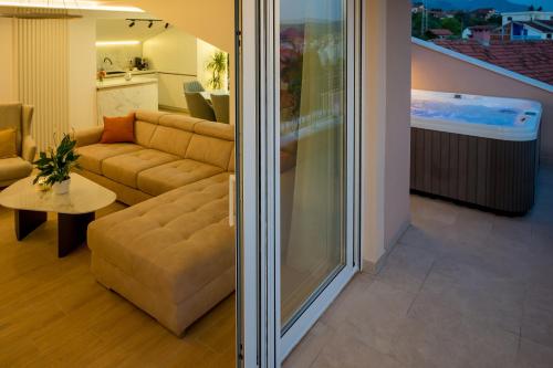 Χώρος καθιστικού στο Luxury Apartments Ivanovic
