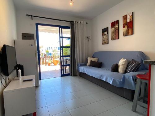 Sunny poolview bungalow in Maspalomas