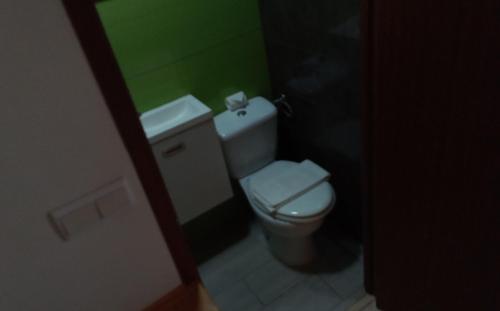 Un baño de BE Coimbra Hostels