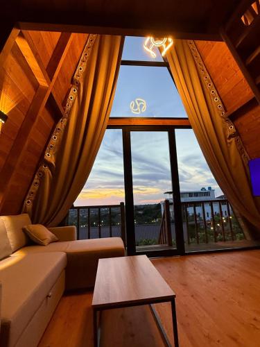 Azalea 2, Cozy Wooden Villa