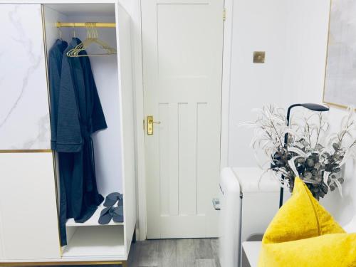 PurfleetにあるEnsuite Luxury Bedroom In Purfleetのギャラリーの写真