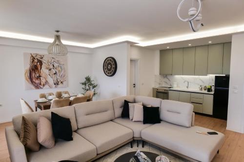 Xhejn's Apartament 23