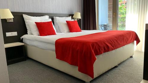 East Gate Boutique Hotelにあるベッド