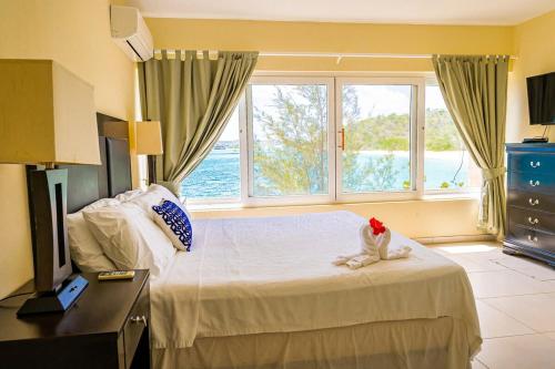 Katil atau katil-katil dalam bilik di Perfect Hillside Ocean View