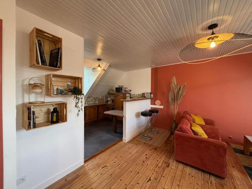 Bel appartement avec jardin à la campagne