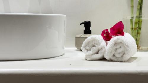 Φωτογραφία από το άλμπουμ του Michelangelo Suites στην Οία